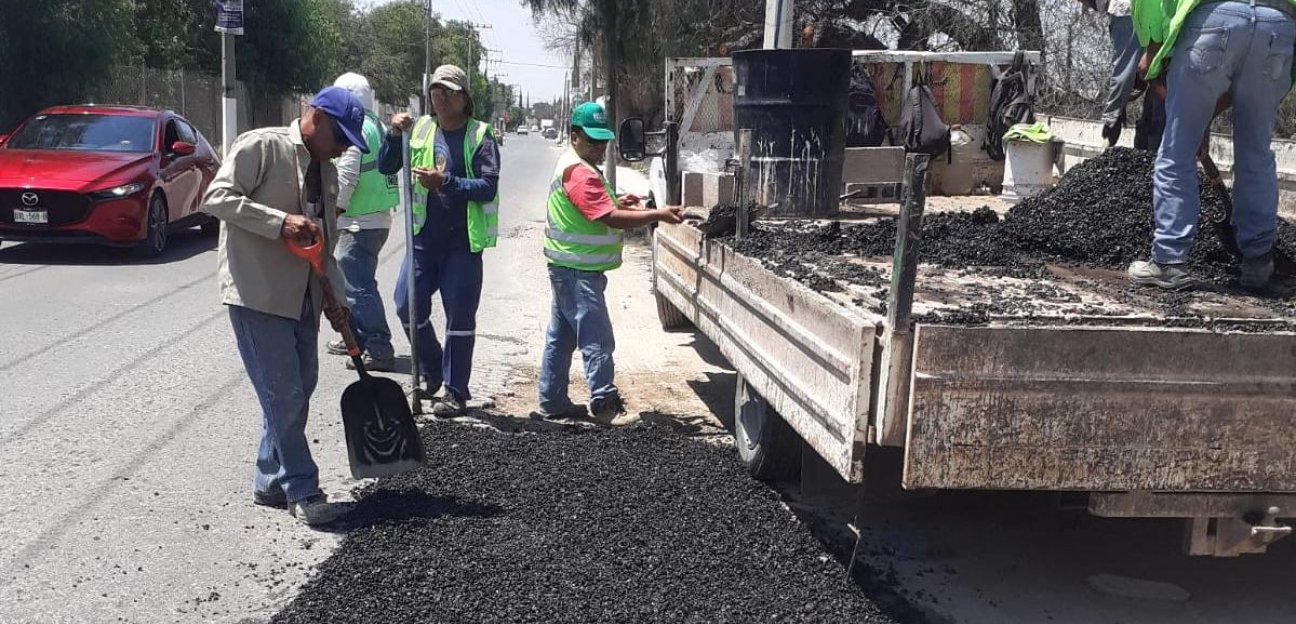 Más de 400 toneladas de asfalto han sido aplicadas en bacheo durante 2023, en Soledad