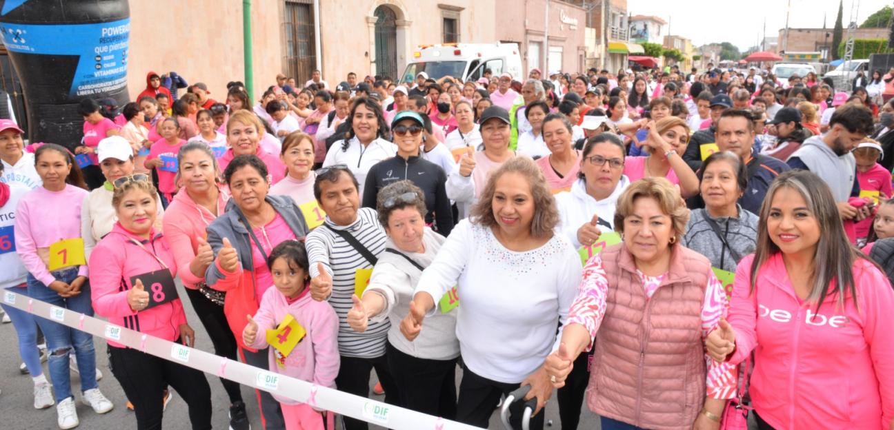 Soledad de G.S. se suma a iniciativa deportiva de DIF Estatal, en el mes rosa