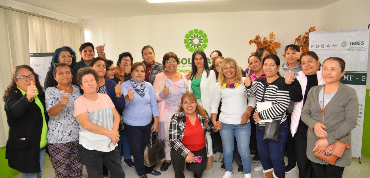 En Soledad, integrantes de la red de apoyo A.M.O.R. reciben capacitación en derechos humanos