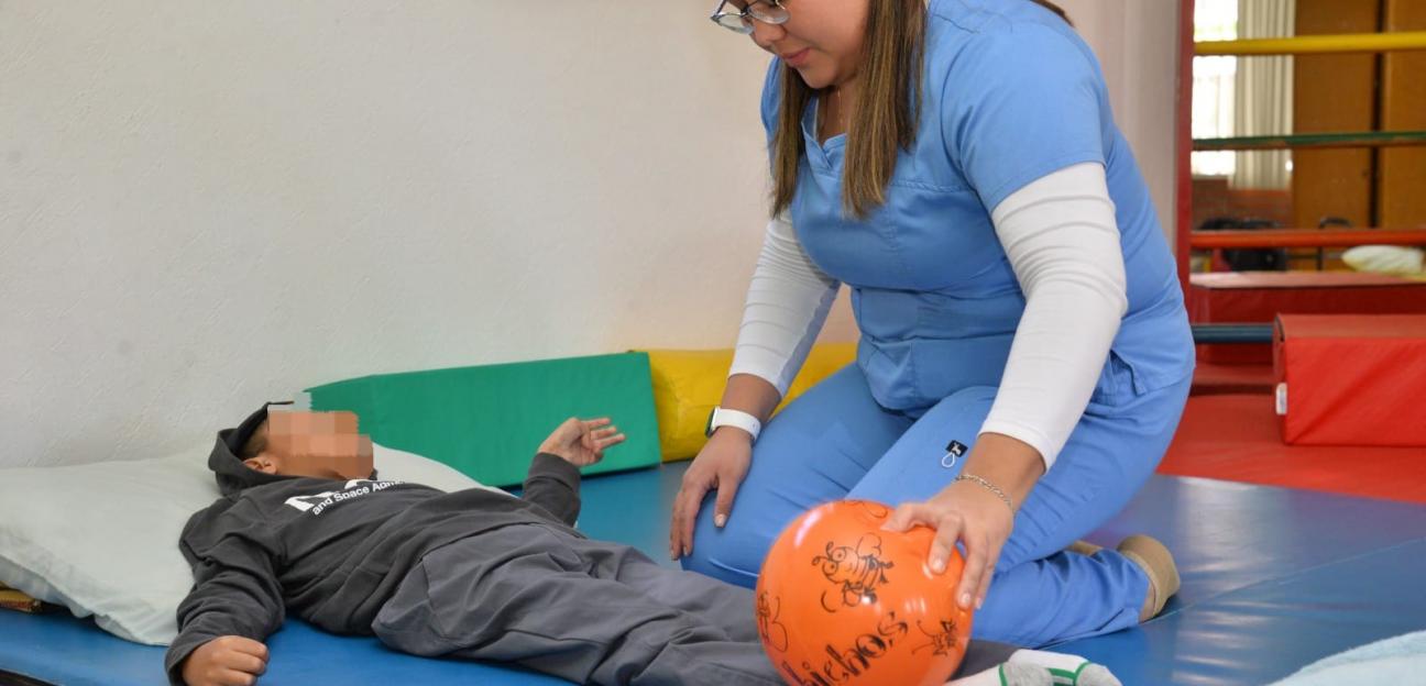 Personas con discapacidad en Soledad reciben servicio terapéutico de calidad