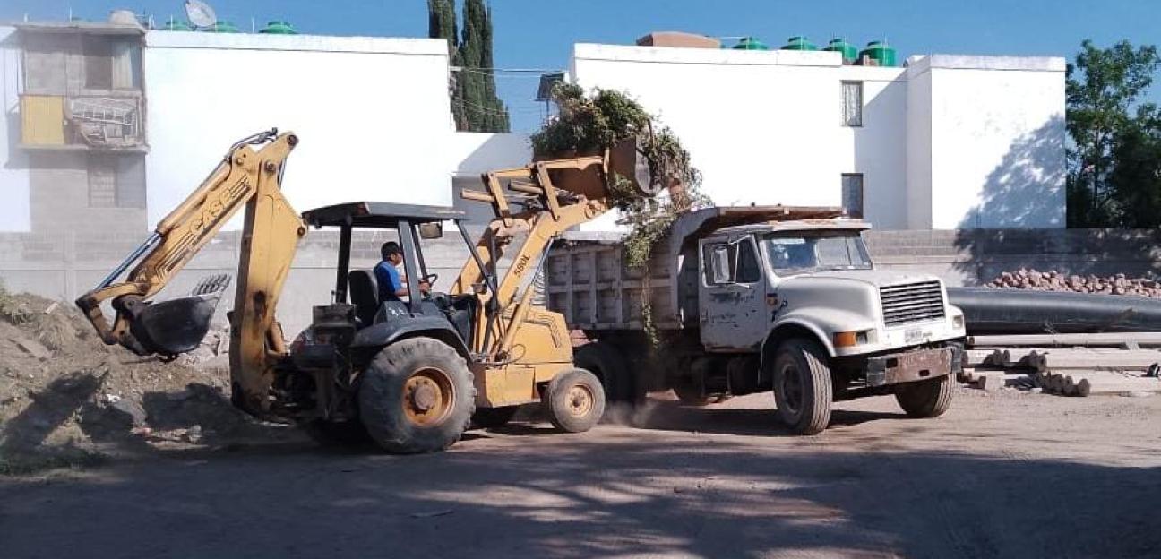 Gobierno Municipal de Soledad refuerza limpieza de calles y alcantarillas