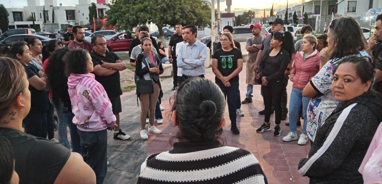 Ayuntamiento de Soledad informa de proyecto de relleno sanitario con habitantes de Puerta Real