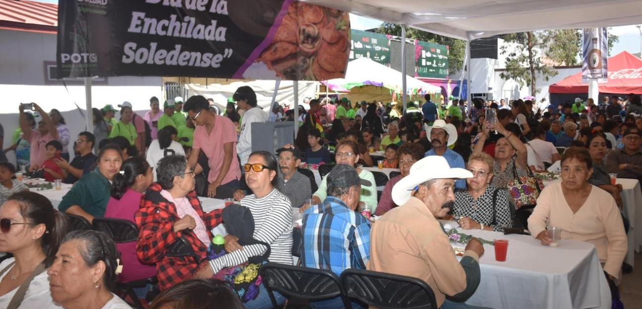 Por tercer año, Soledad de Graciano Sánchez celebra Día de la Enchilada en la FENAPO 2024