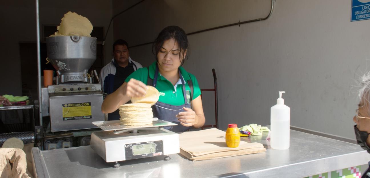 Soledad de Graciano Sánchez sigue combatiendo la carencia alimentaria con éxito